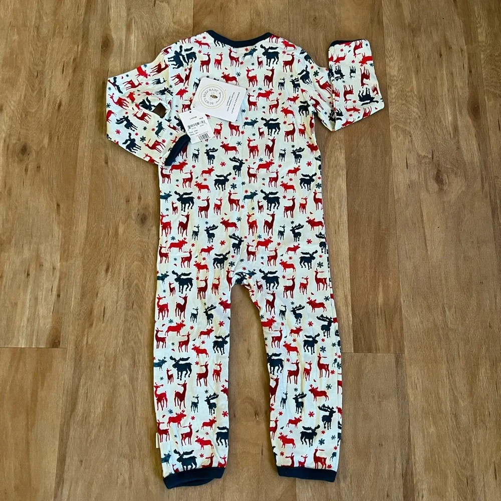 Burt’s Bees Holiday Jumpsuit - Picture 5 of 5